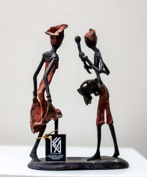 Figurine en fer femmes danseuse